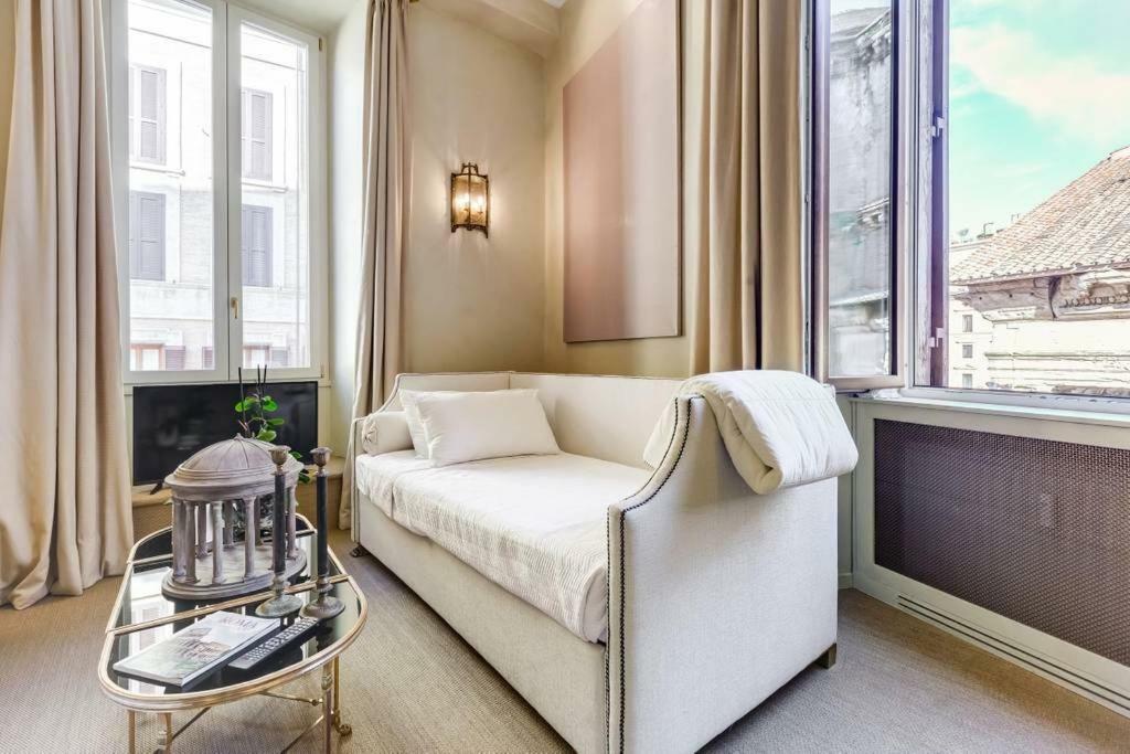 Luxurious Loft Facing The Pantheon Villa Rome Exterior photo